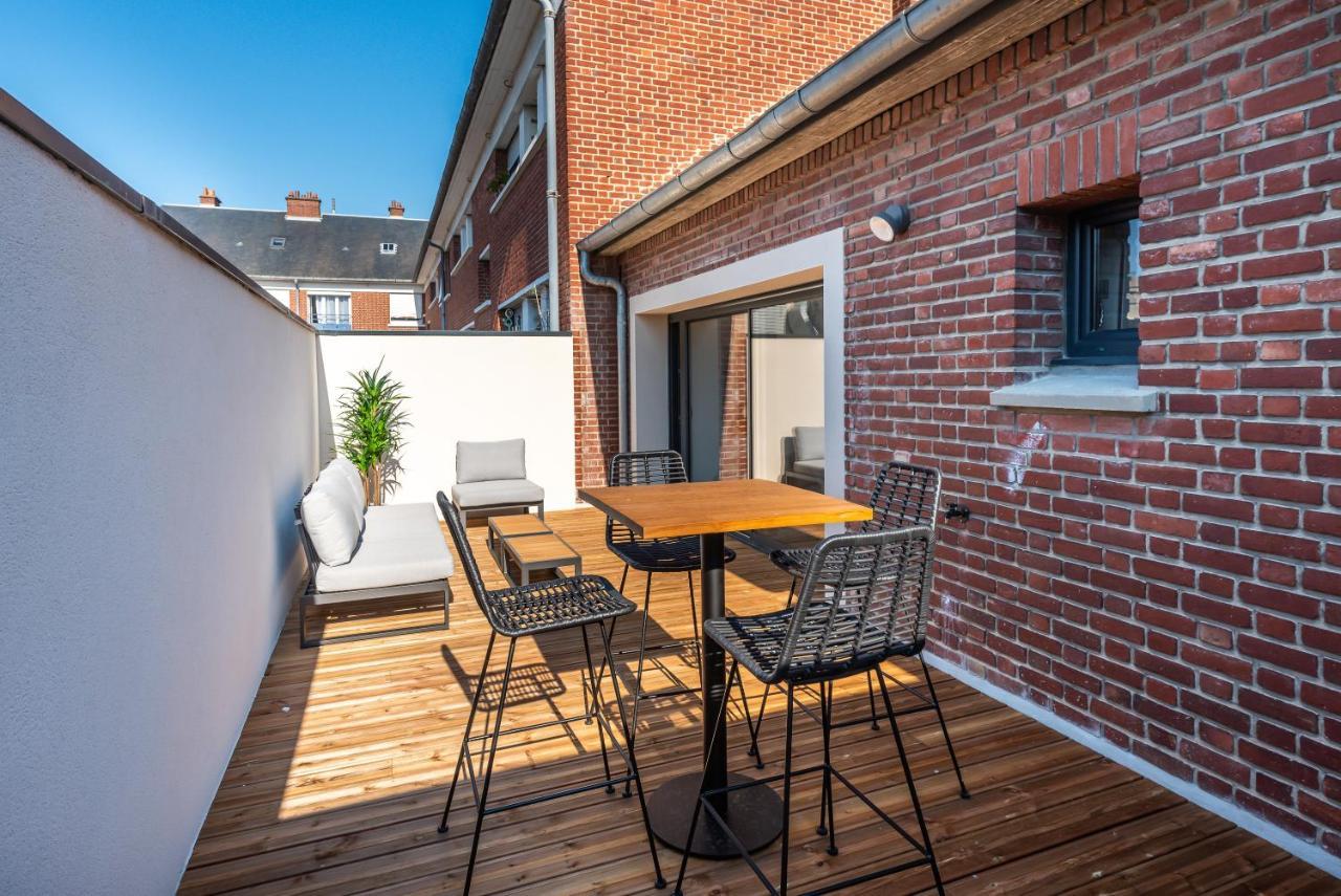 Downtown Rooftop - Centre Ville - Wifi - Terrasse - Netflix Amiens Dış mekan fotoğraf